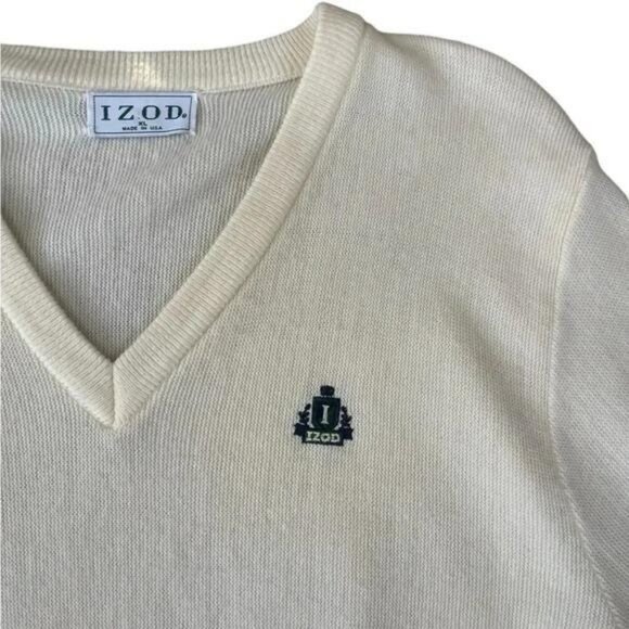 Vintage 1990s IZOD Made in USA V-Neck Knit Sweater – Preppy Embroidered Logo, XL - Picture 4 of 9